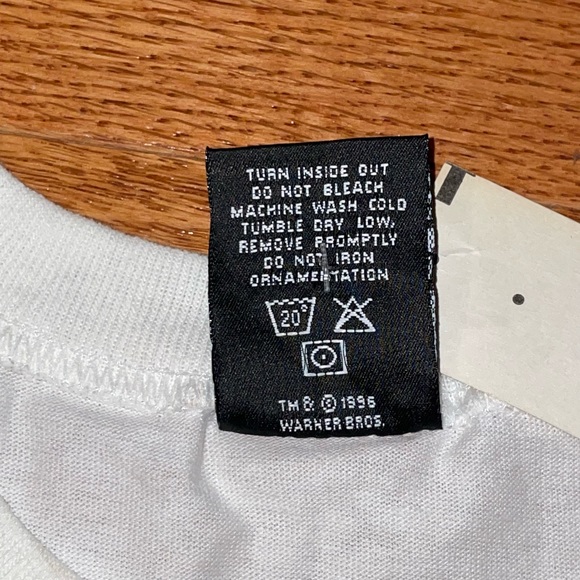 Vintage 90s Taz Tasmanian Devil Looney Tunes Christmas T-Shirt - Size Large - Picture 4 of 10